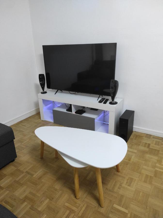 Appartement 70M² Pierrelatte Cosy, Netflix+Wifi Exterior foto